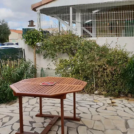 Maisonnette Clos Saint Louis Aigues-Mortes